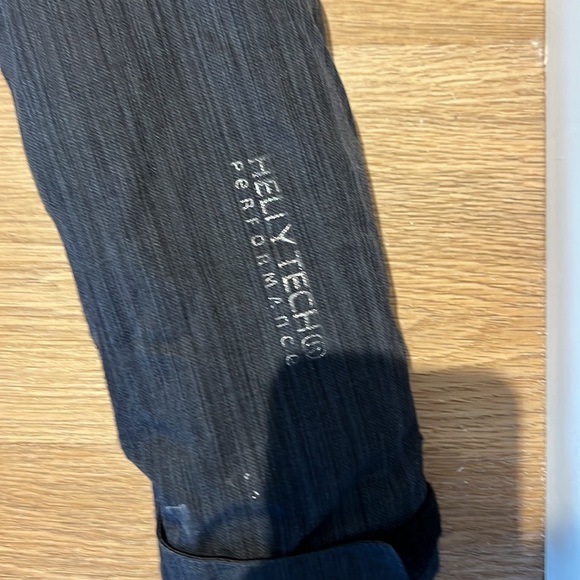 Helly Hansen Ski Jacket - Picture 3 of 6